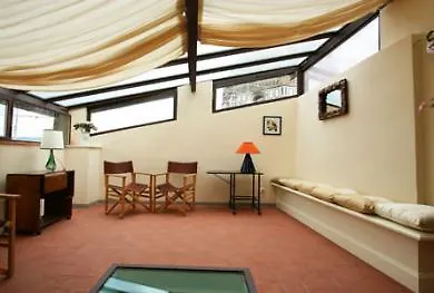 Granduomo Charming Accomodation Florenz 2*,