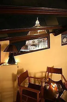 Aparthotel Granduomo Charming Accomodation Florenz