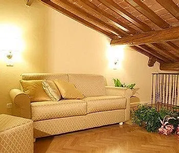 Granduomo Charming Accomodation Florence Italy
